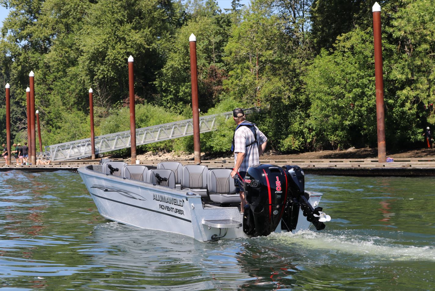 Alumaweld Adventurer 22'