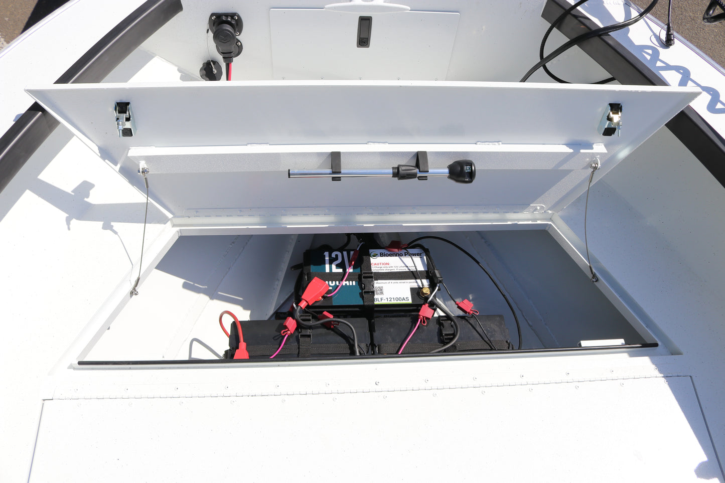 An Alumaweld Columbia 23' boat in motion on a body of water.