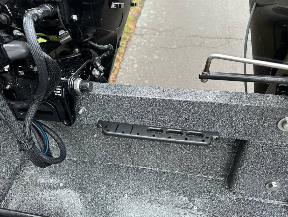 Alumaweld Super Vee Pro 23