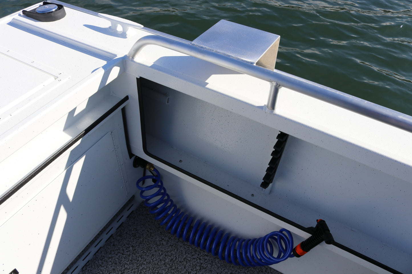 Alumaweld Intruder Hardtop