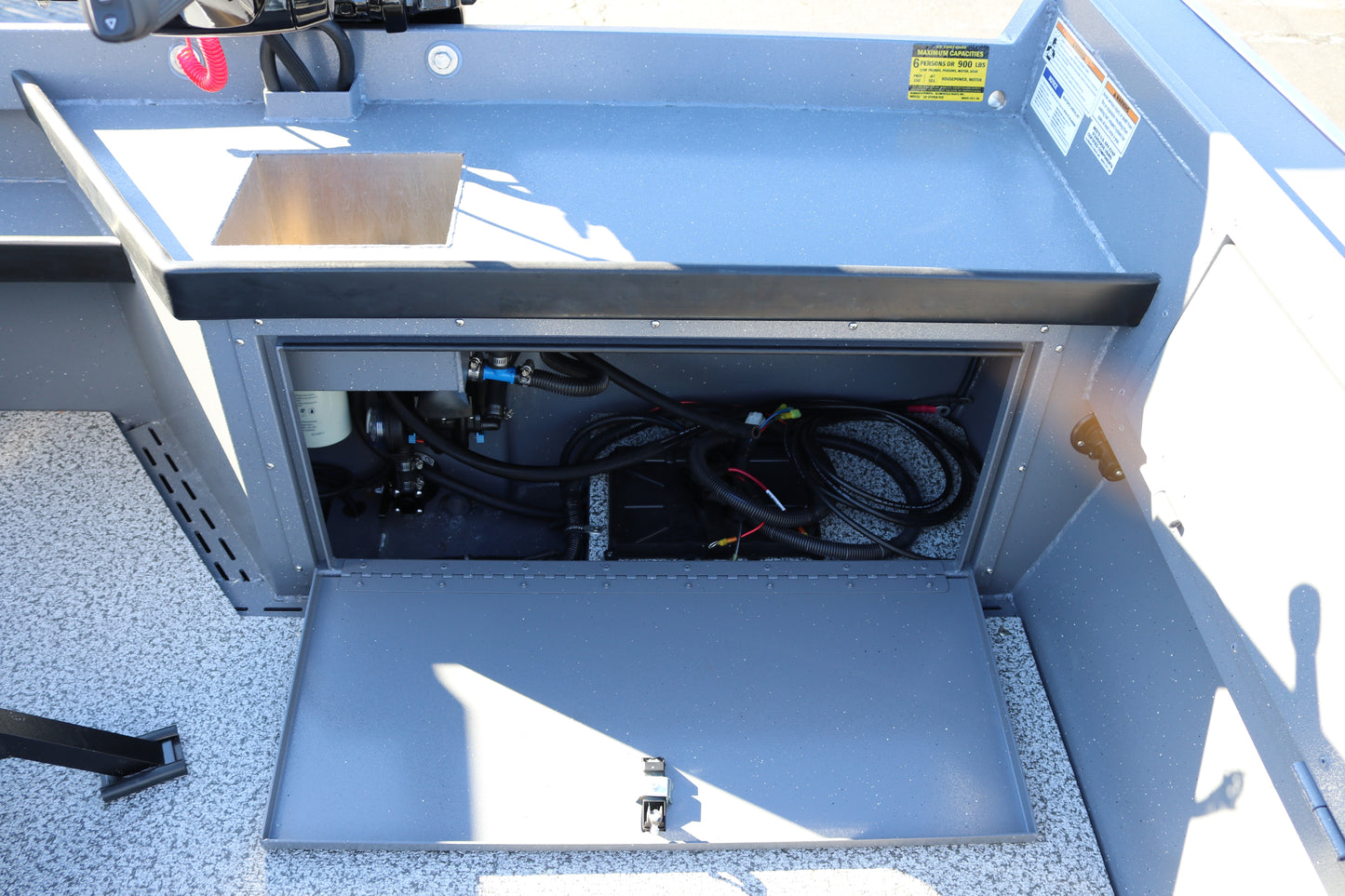Alumaweld Super Vee 20