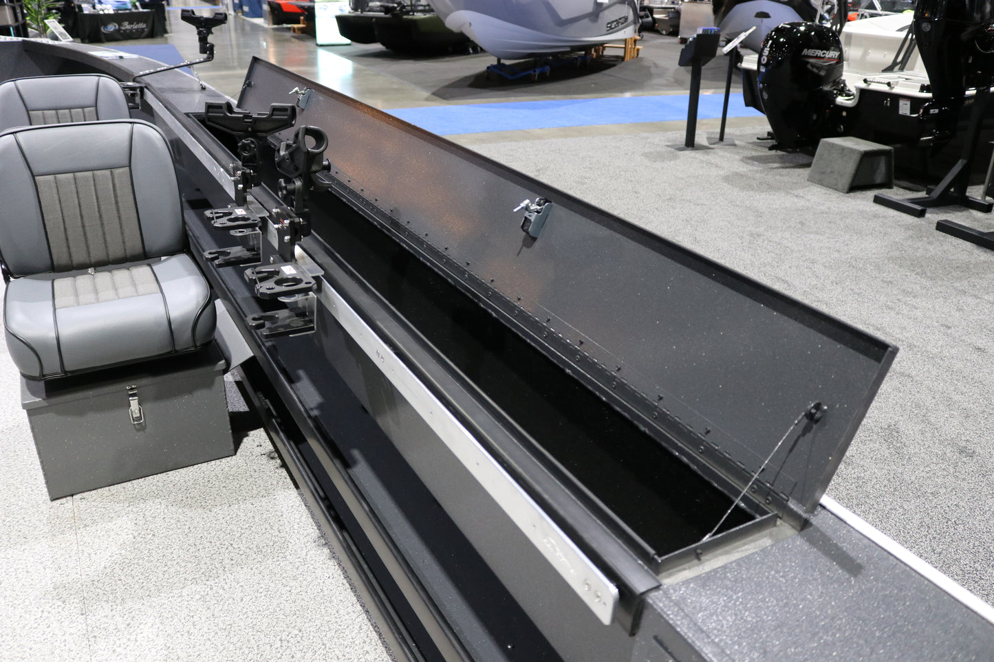 Alumaweld Columbia XL 26