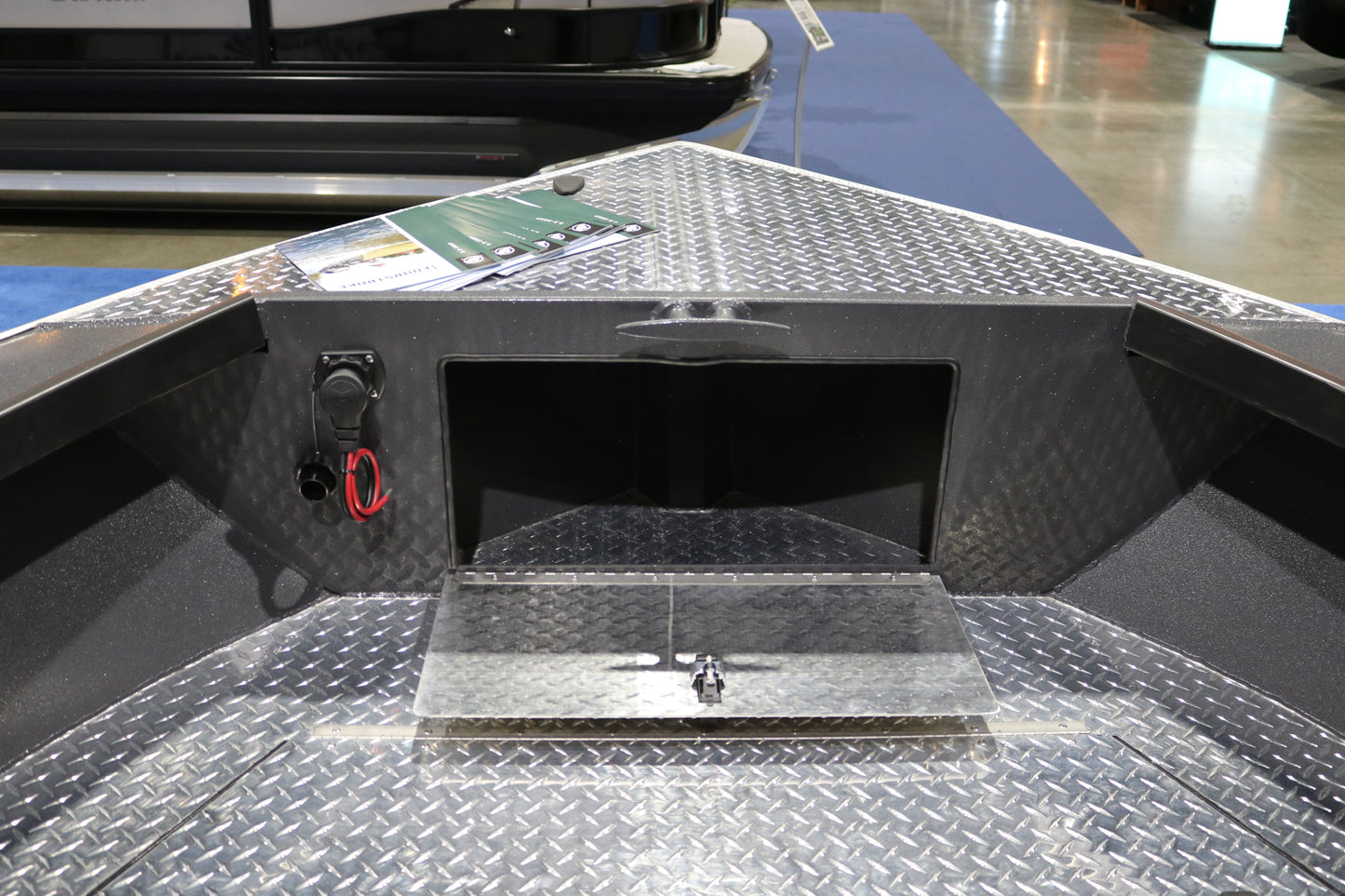 Alumaweld Columbia XL 26