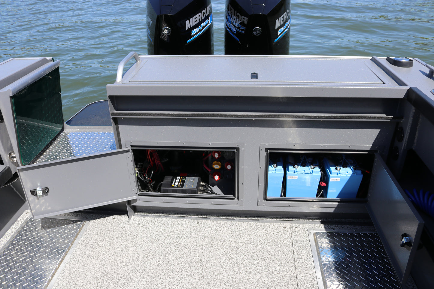 Alumaweld Horizon 28