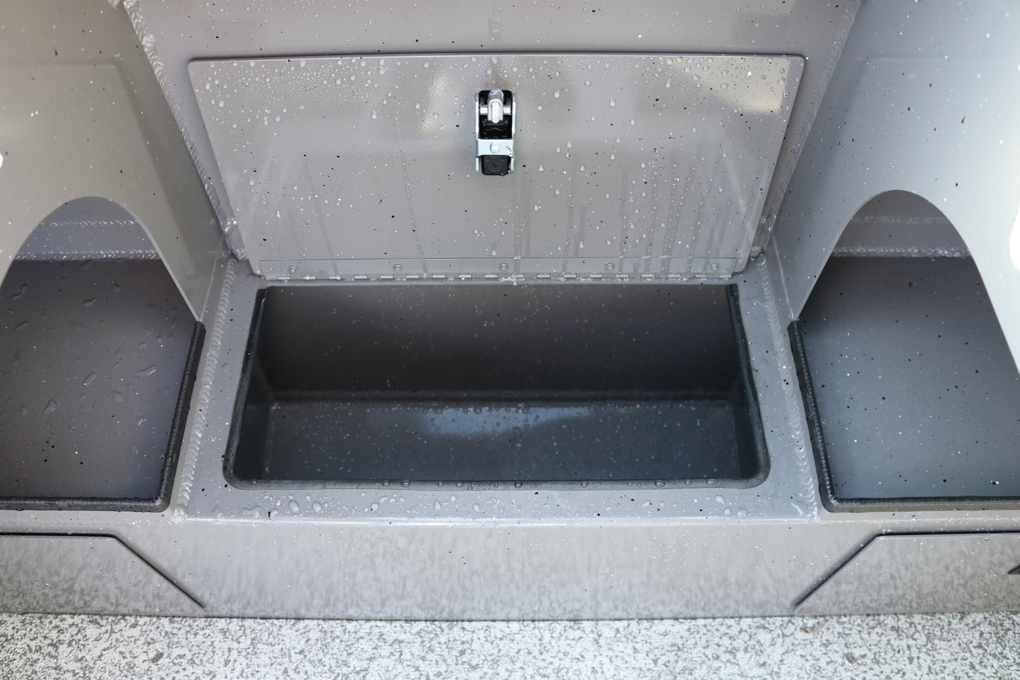 Alumaweld Stryker Sport 220