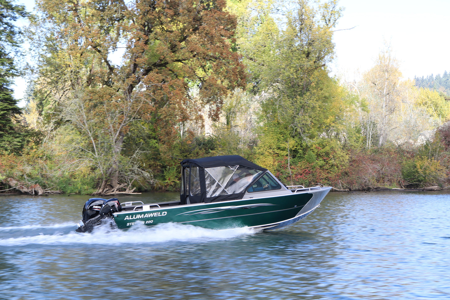 Alumaweld Stryker Sport 220