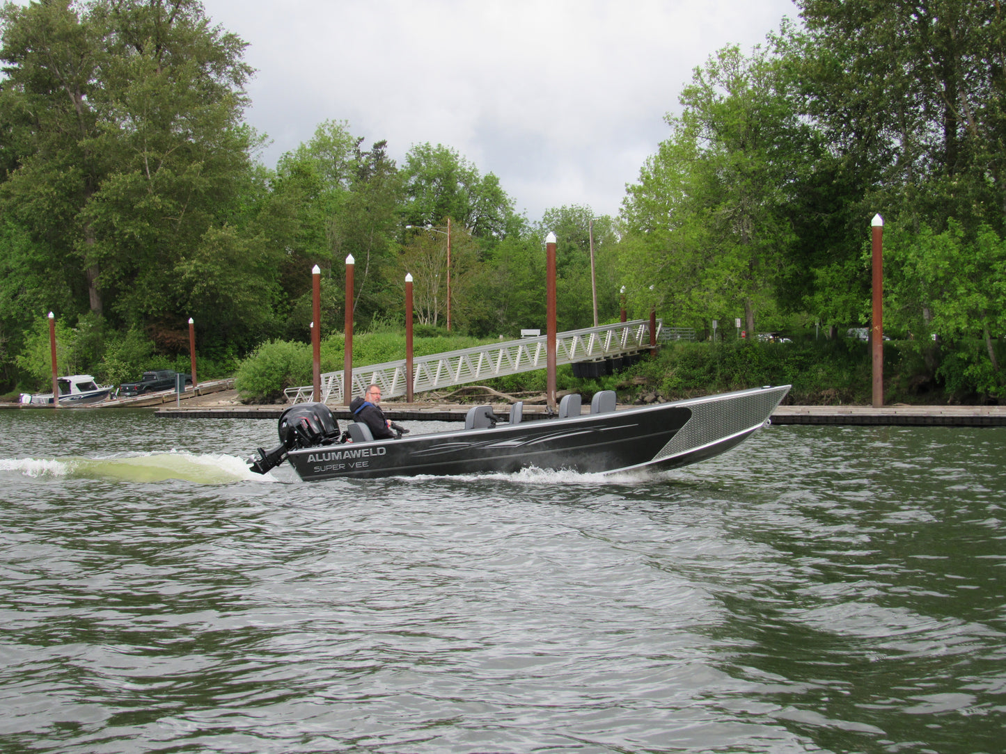 Alumaweld Super Vee 20